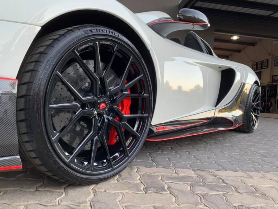 Колеса McLaren 650S Spyder by RACE! 2019 года  (фото 11 из 15)